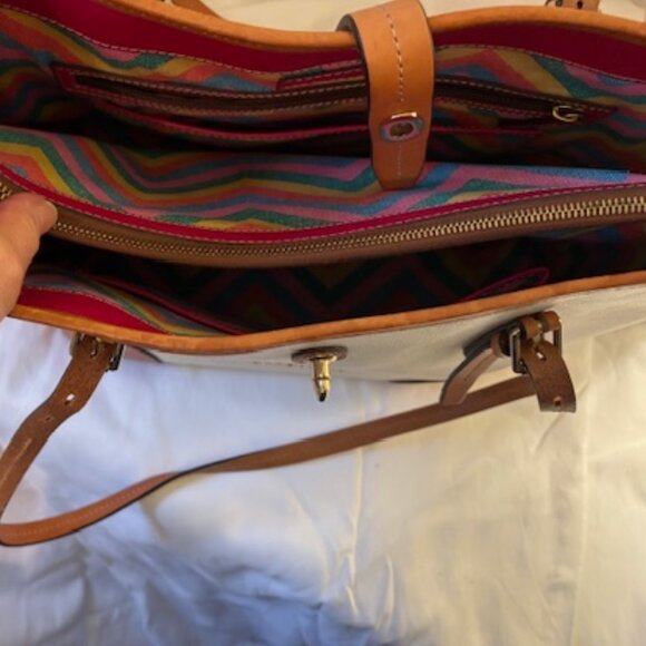 Dooney Bourke Claremont Dover Large Leather Tote Ivory Camel Trim - Picture 8 of 9